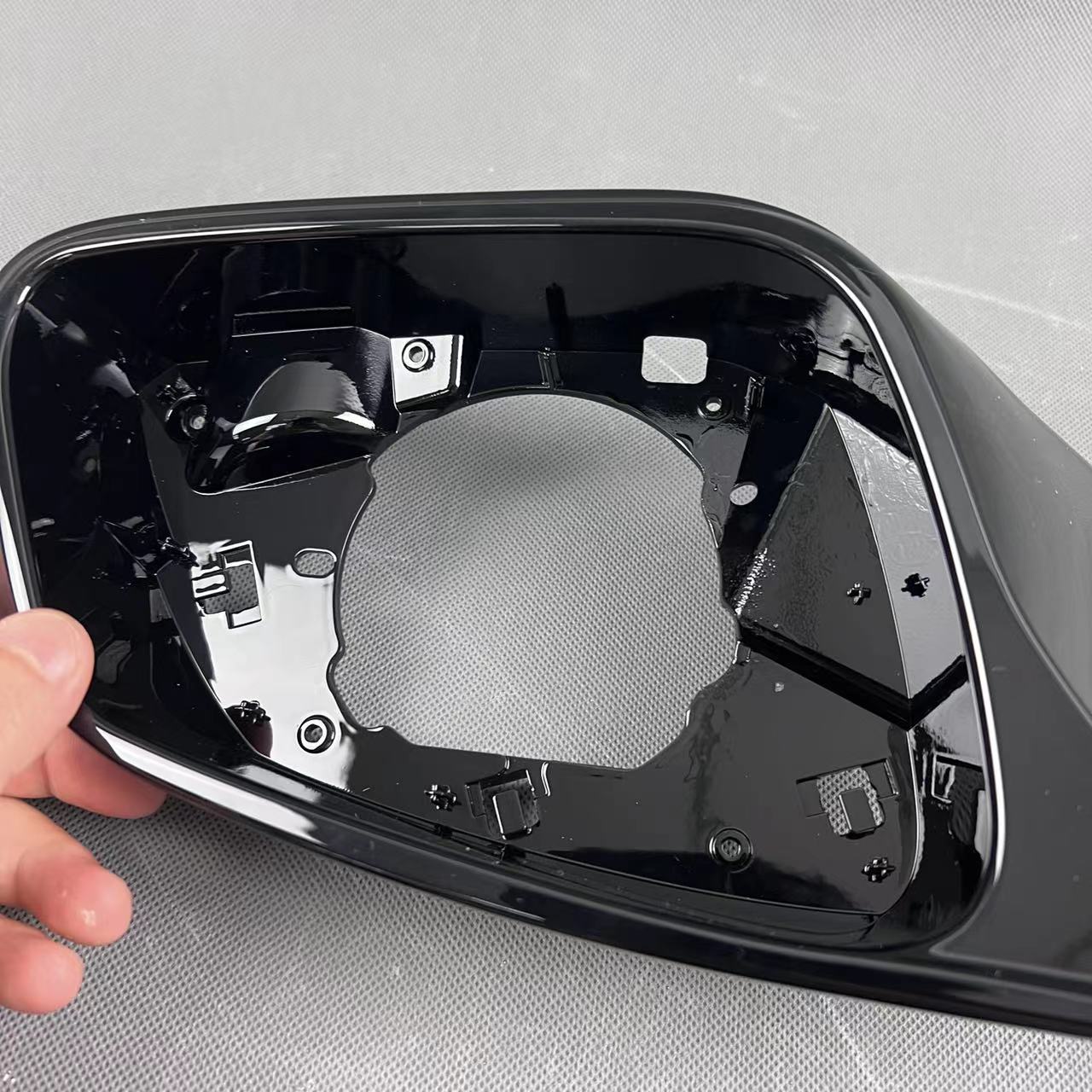 BMW  M2 carbon fiber mirror cover