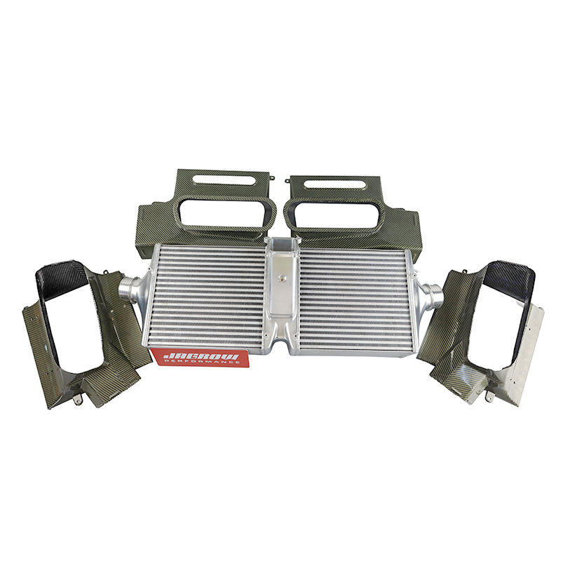 Porsche 992 intercooler with CNC tank and carbon fiber air guide hood